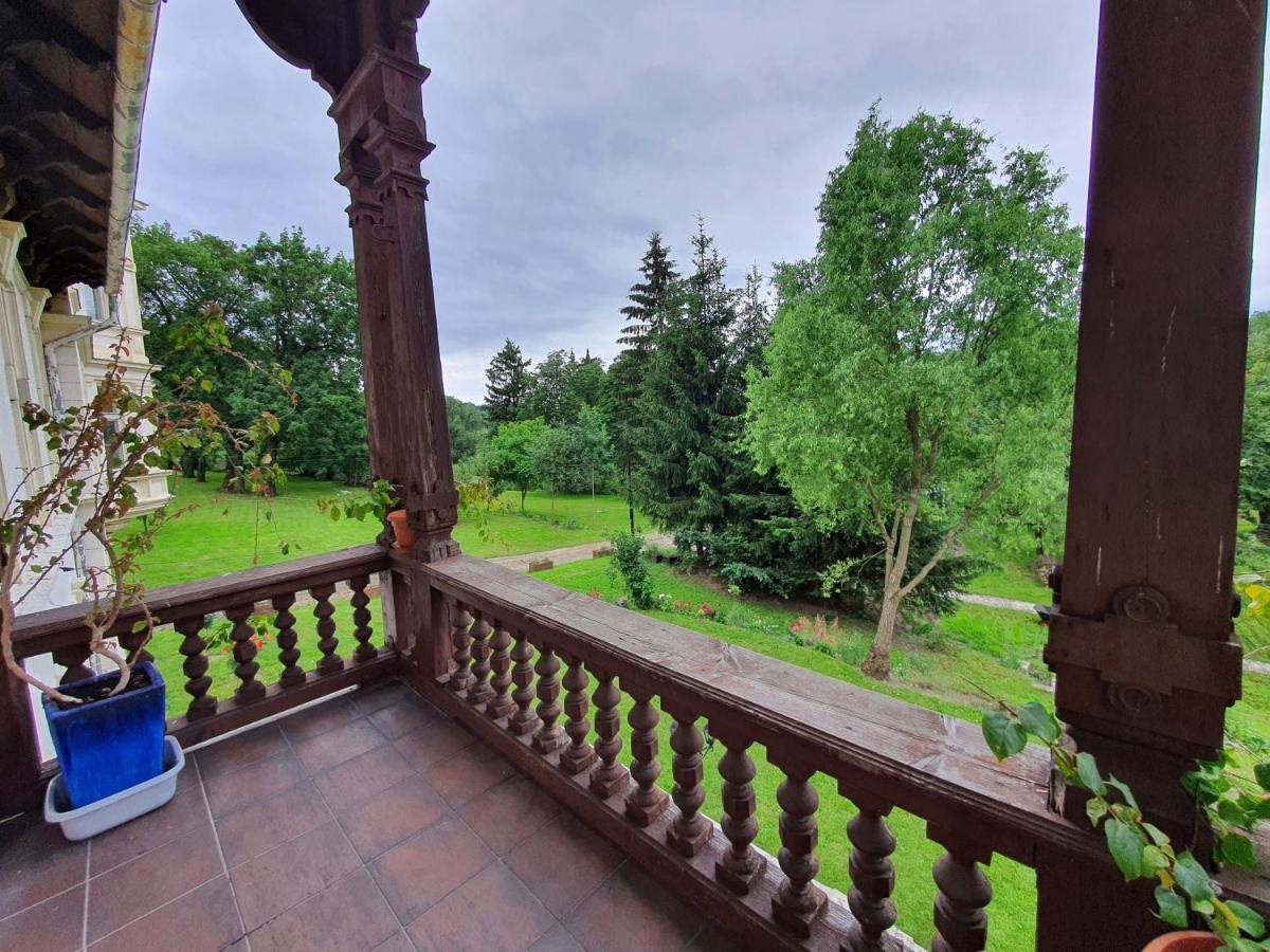 Palac Lawica- Splywy Przelomem Bardzkim Клодзко Экстерьер фото